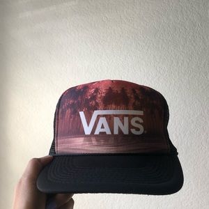 VANS Sunset Palm Tree Trucker Hat